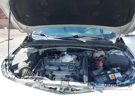 2016 Chevrolet Malibu 1Lt из США, поврежденный, VIN 1G1ZE5ST8GF291697